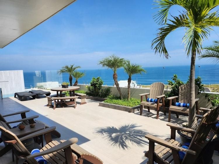 3.5 Weeks in October on the coast of Ecuador