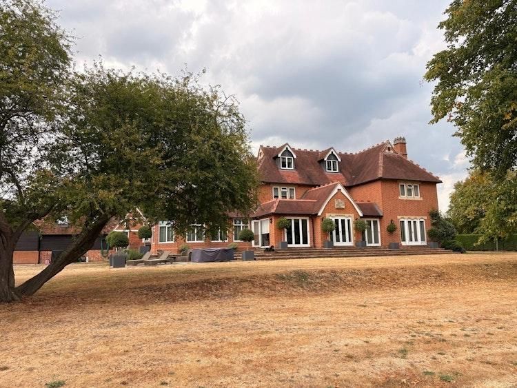 23-25 October Harleyford nr Marlow BUCKS UK -4 Dogs - Image 8