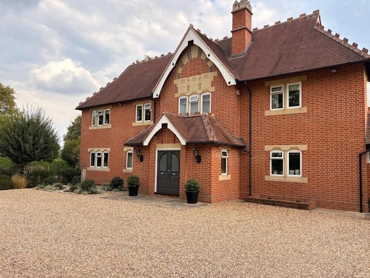 23-25 October Harleyford nr Marlow BUCKS UK -4 Dogs - Image 3