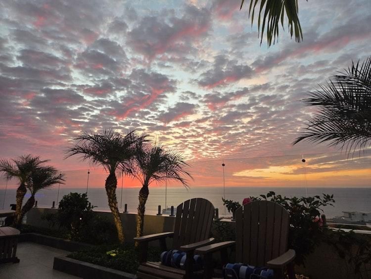 3.5 Weeks in October on the coast of Ecuador - Image 6