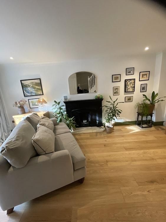 7 night stay May 2027 one dog Odiham - Image 6