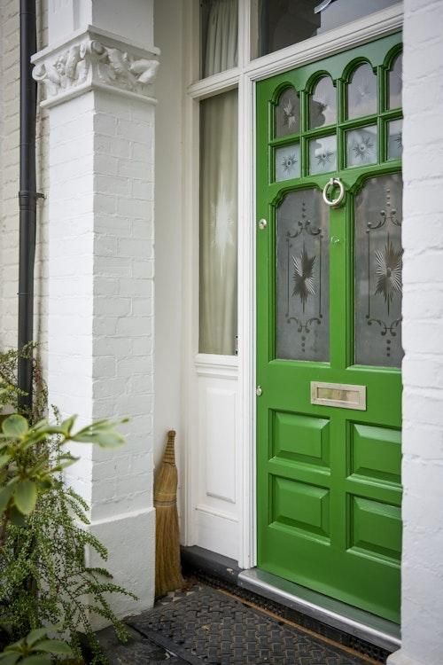 Calm, dog-loving sitter needed for Leytonstone - Image 4