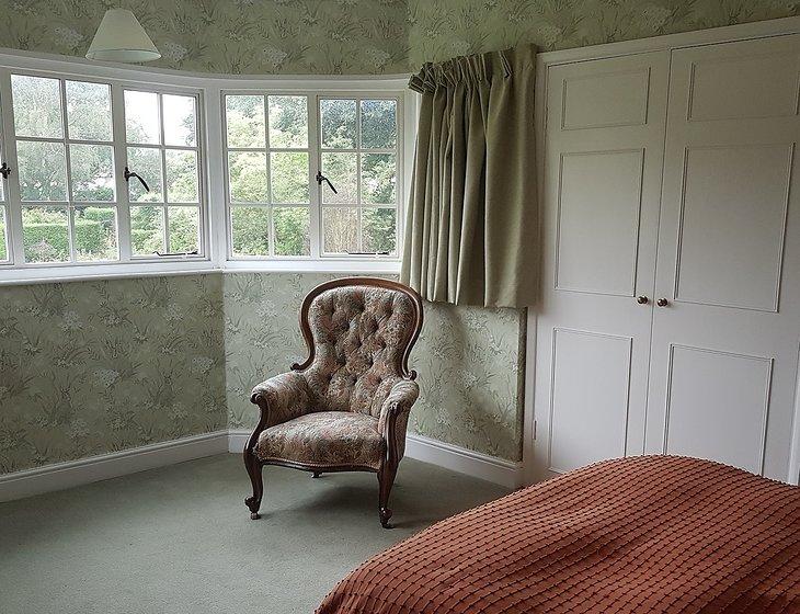 Chobham, South East England - Image 6