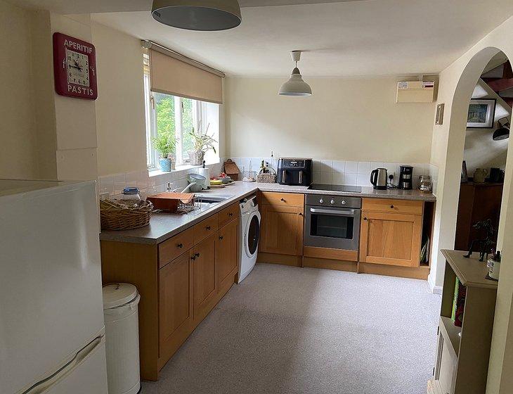 Little Kingshill, South East England - Image 4