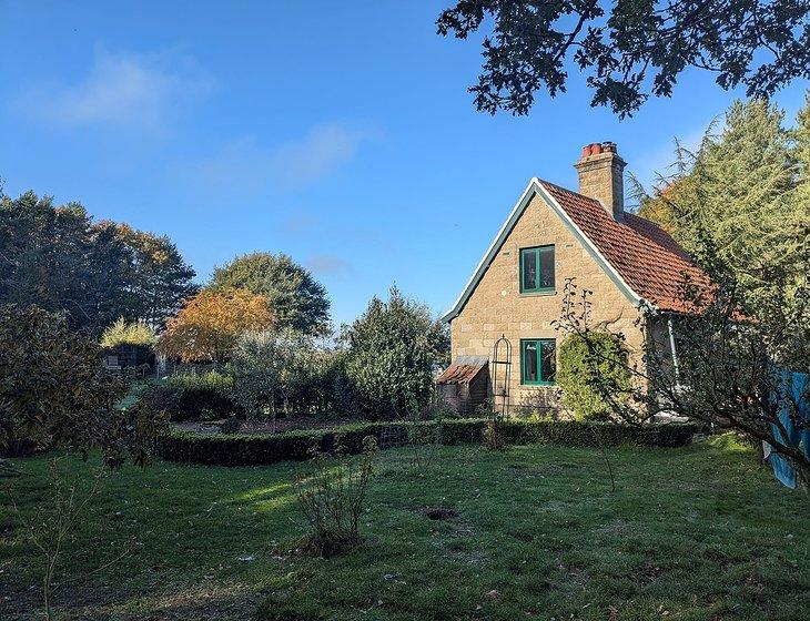 Little Massingham, East of England - Image 3