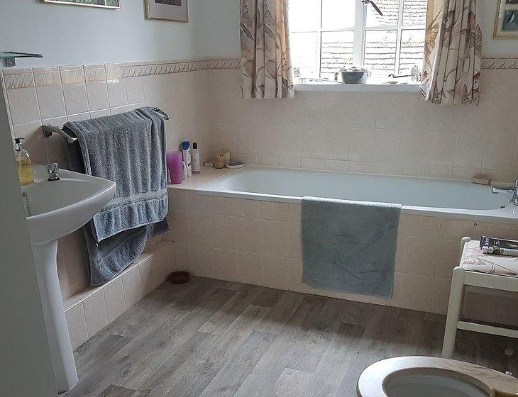 Chobham, South East England - Image 7