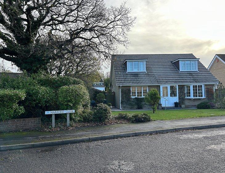 Pennington, Lymington, South East England - Image 6