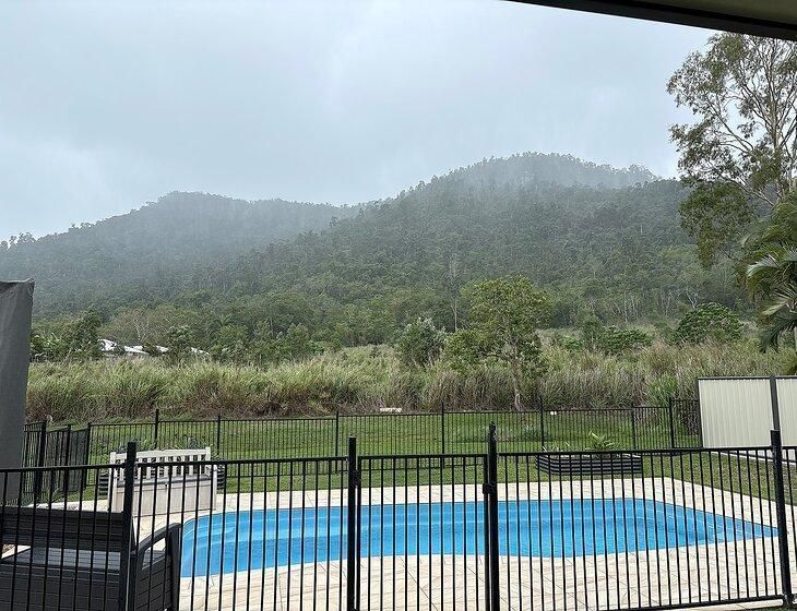 Cannonvale, Queensland - Image 1