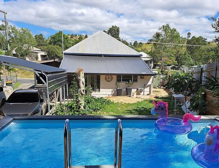 Mount Morgan, Queensland - Image 1