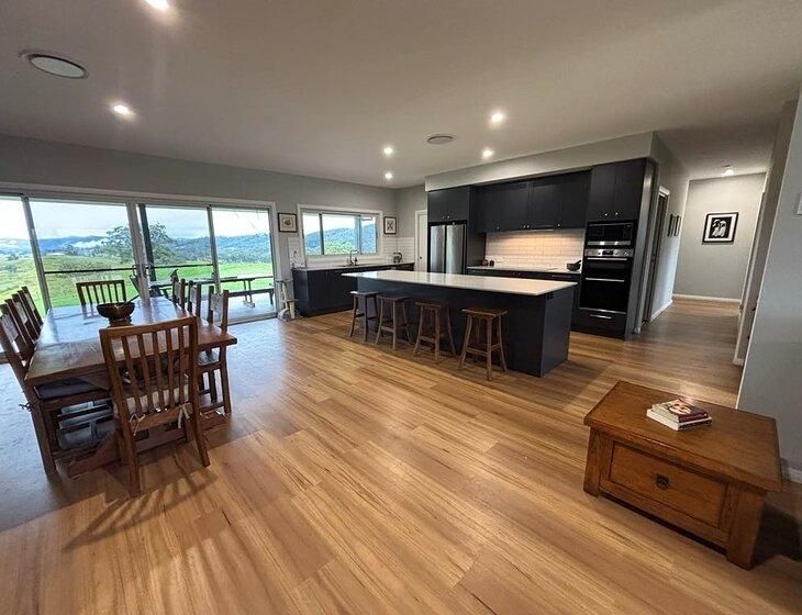 Gloucester, New South Wales - Image 6