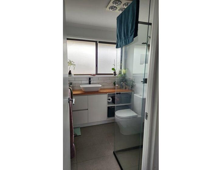 Warrnambool, Victoria - Image 2