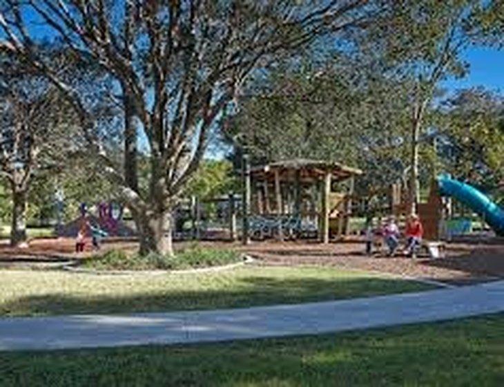 Fig Tree Pocket, Queensland