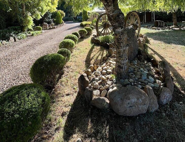 Lyonville, Victoria - Image 2