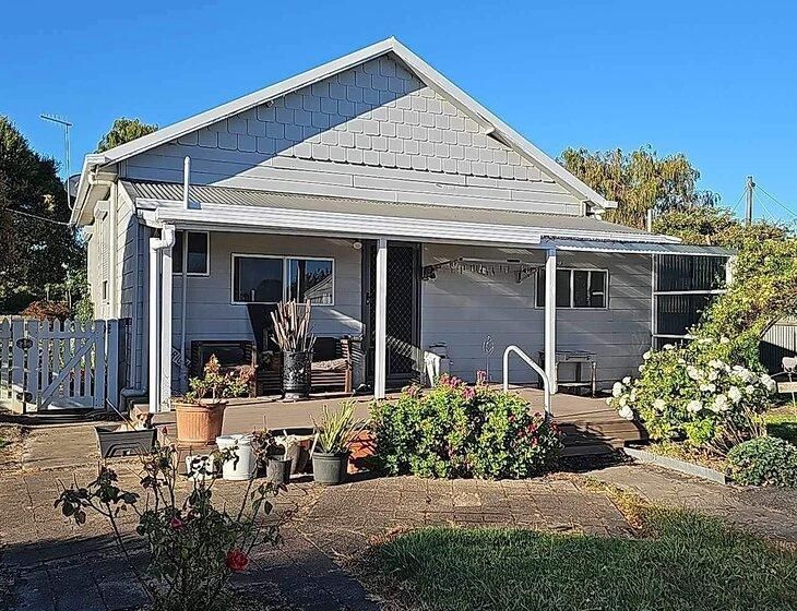 Cobden, Victoria
