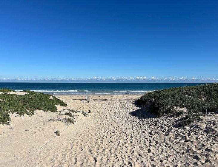 Golden Bay, Western Australia