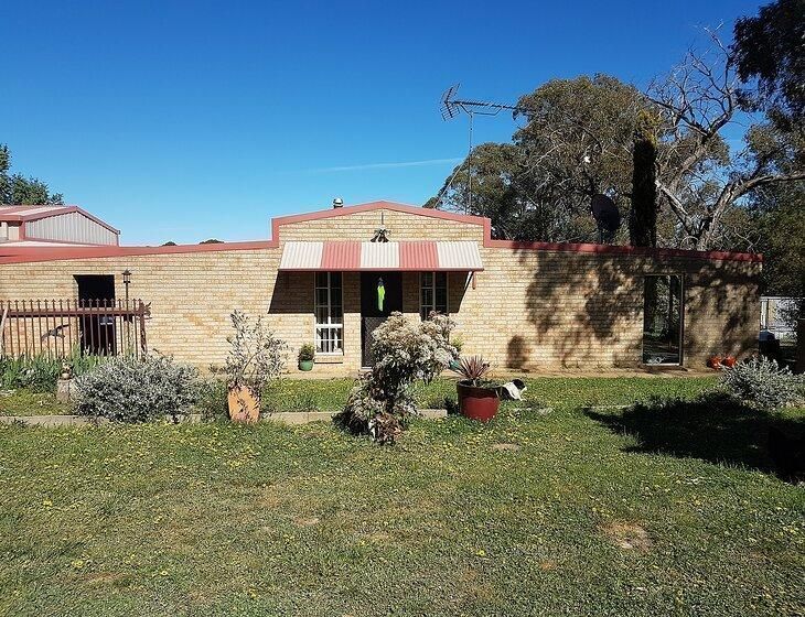 Grabben Gullen, New South Wales - Image 1
