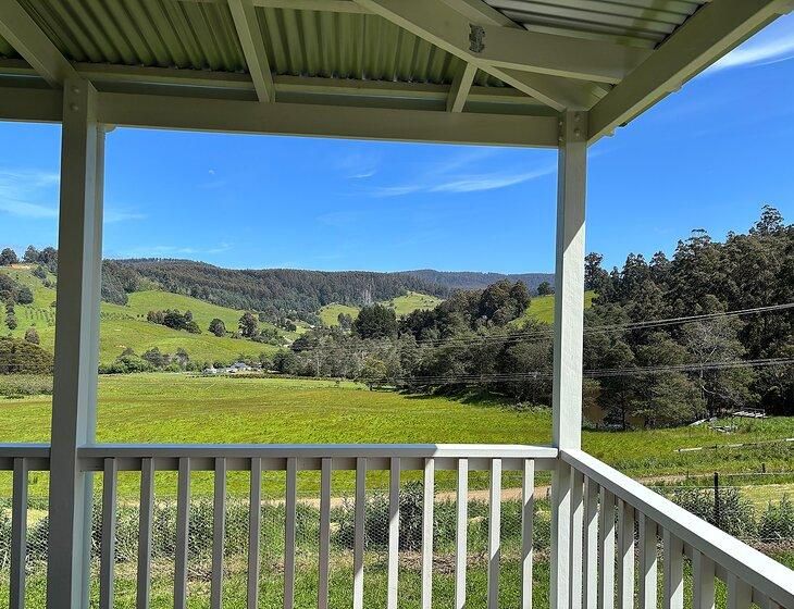 Geeveston, Tasmania - Image 1