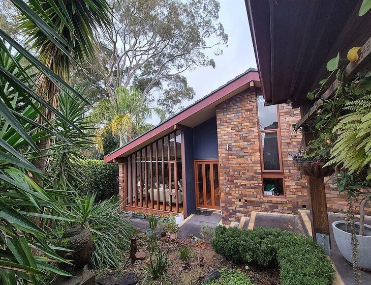Mount Kembla, New South Wales - Image 1