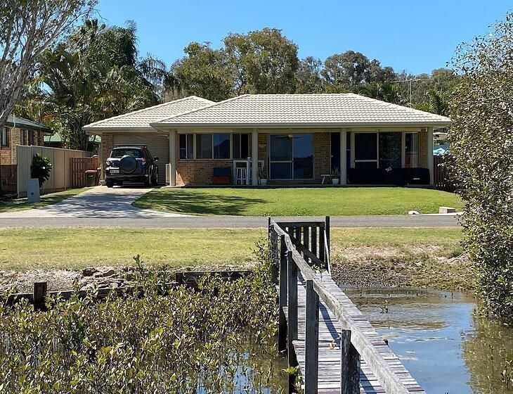 Beachmere, Queensland