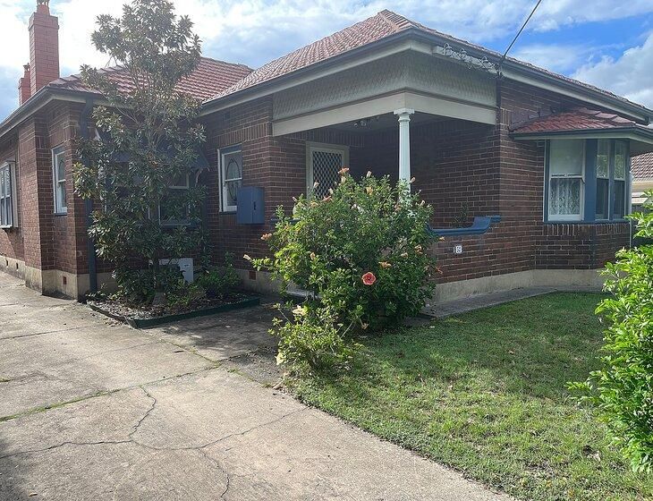Hamilton East, New South Wales - Image 2