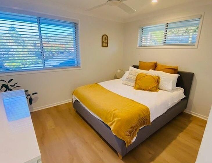 Suffolk Park, New South Wales - Image 7