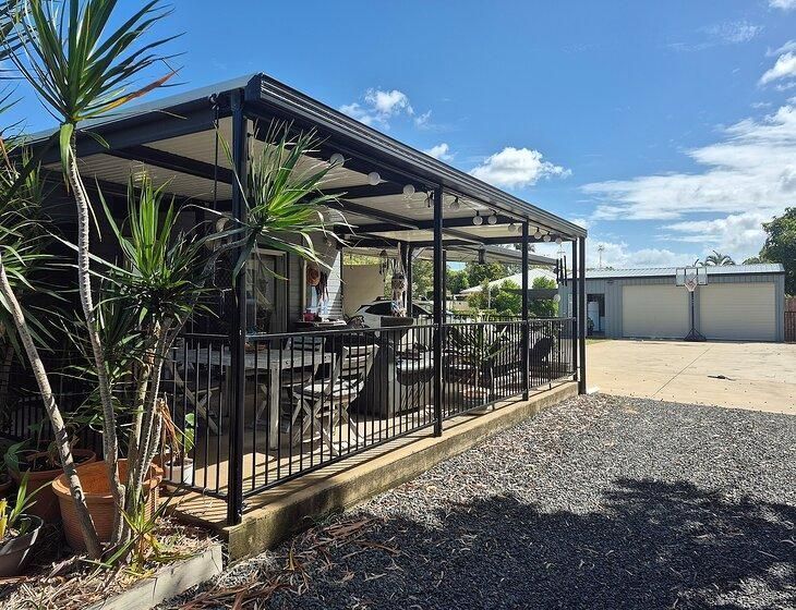 Moore Park Beach, Queensland - Image 2