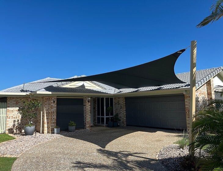 Sandstone Point, Queensland - Image 2