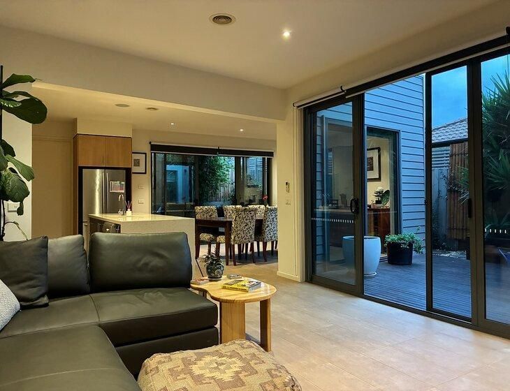 Mentone, Victoria - Image 2