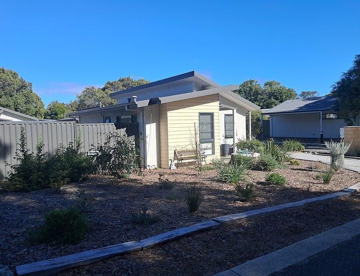 Little Grove, Western Australia - Image 4