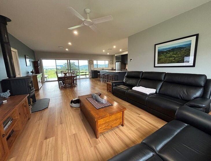 Gloucester, New South Wales - Image 7