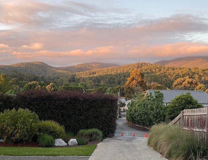 Healesville, Victoria - Image 2