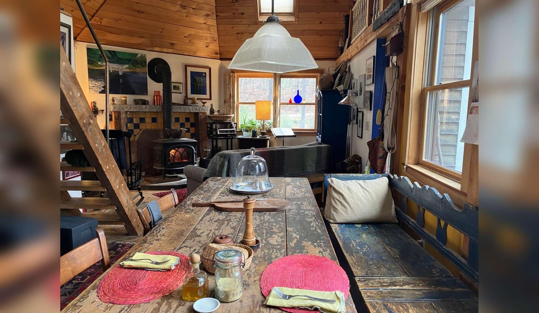 Artist's Cottage in the Woods - Image 5