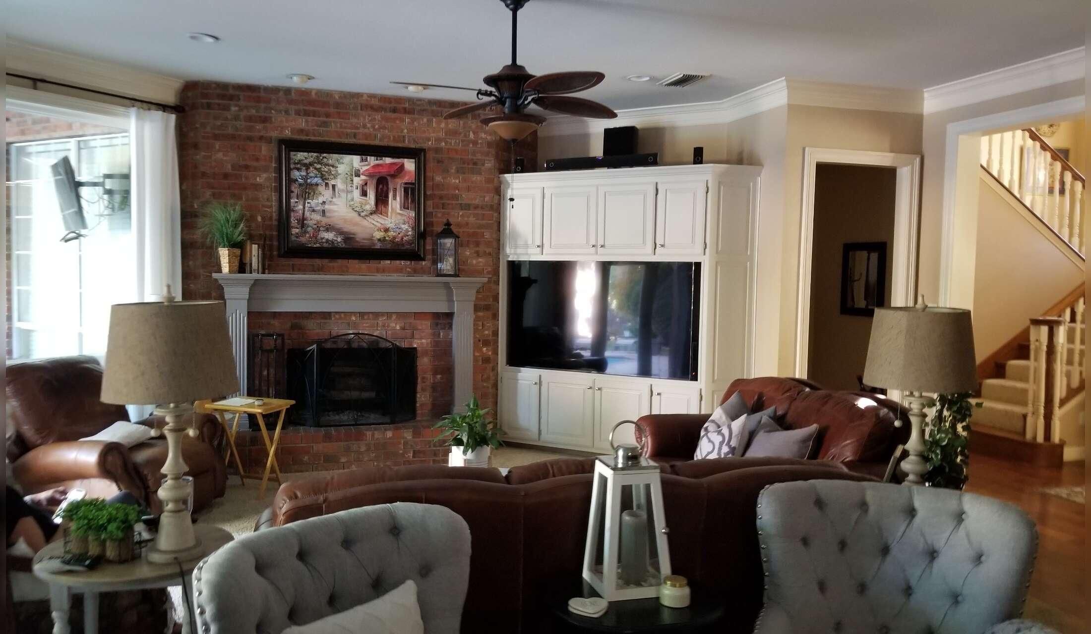 Arlington, Texas luxury home needs Dog Lover in January - Image 6
