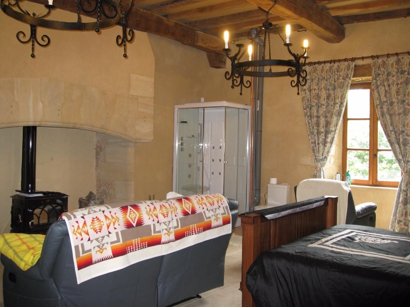 House sit in Dordogne from Sat. Aug. 29th to Thur. Oct 1st---34 days - Image 2