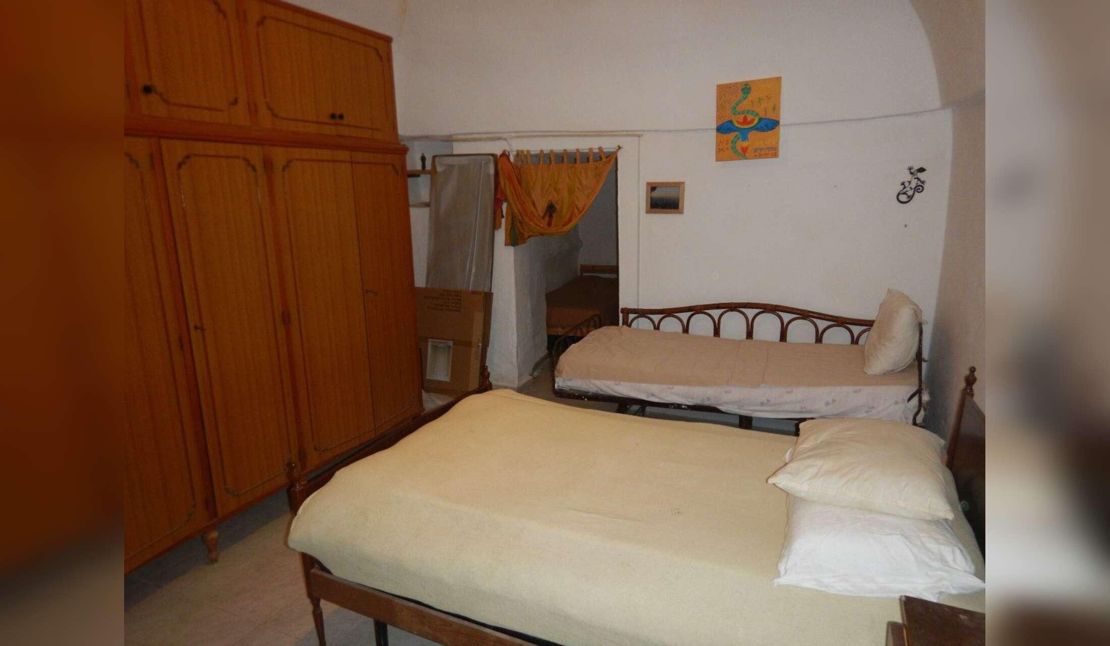 Countryside house (+ two cats) in Valle d'Itria, Puglia - Image 6