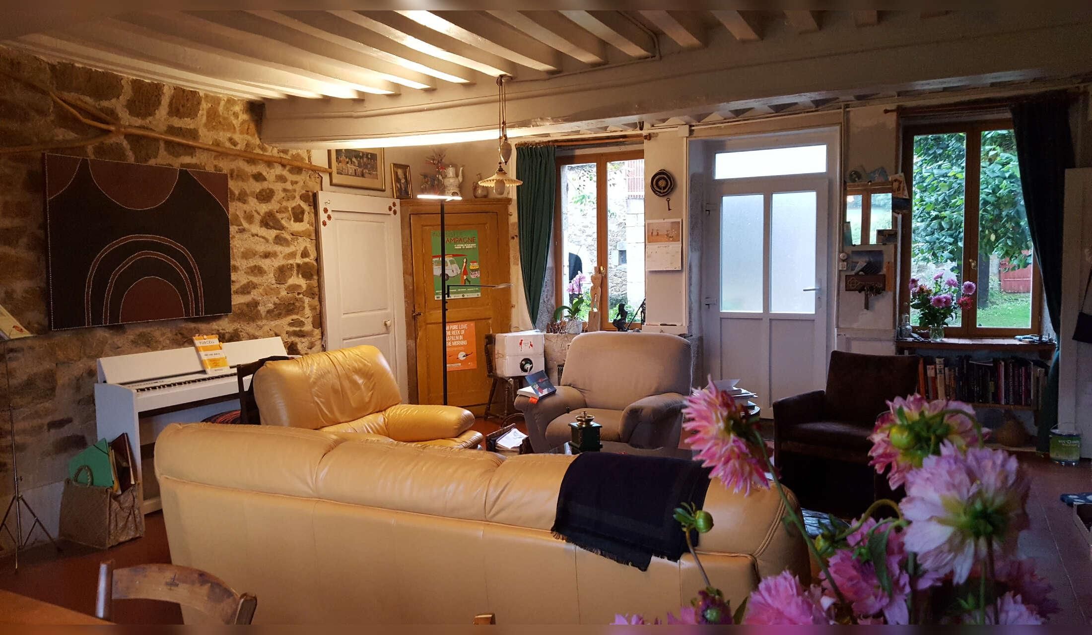 Spend three months in the Burgundy countryside - Image 7