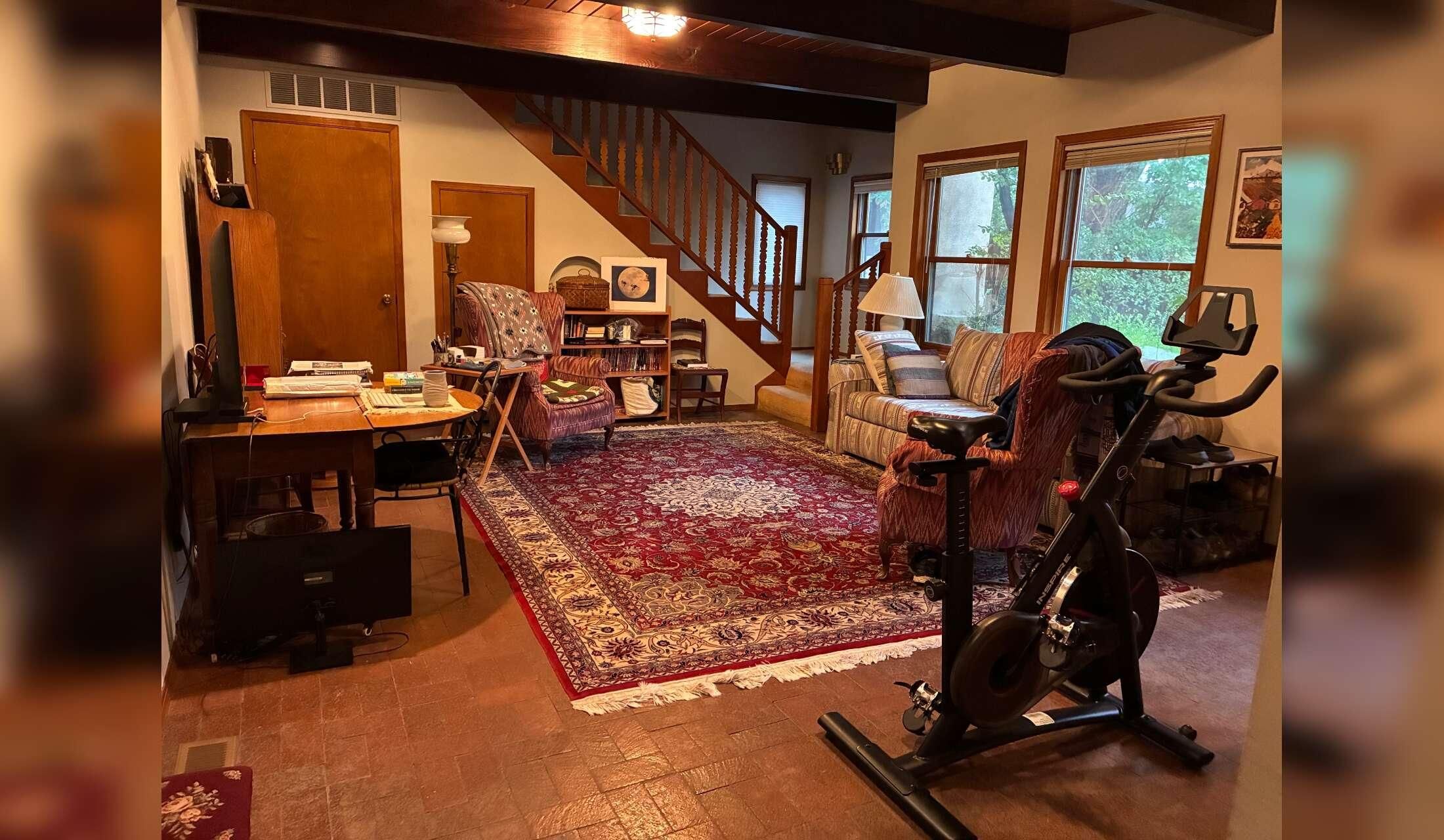 Nice home near University of NM and Nob Hill with sweet 16 pound terrier mix - Image 2