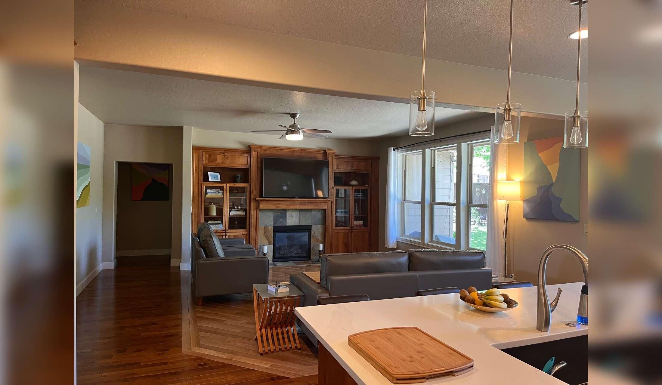 Spacious Southern Oregon Retreat Near Wineries, Hiking & National Parks - Image 3