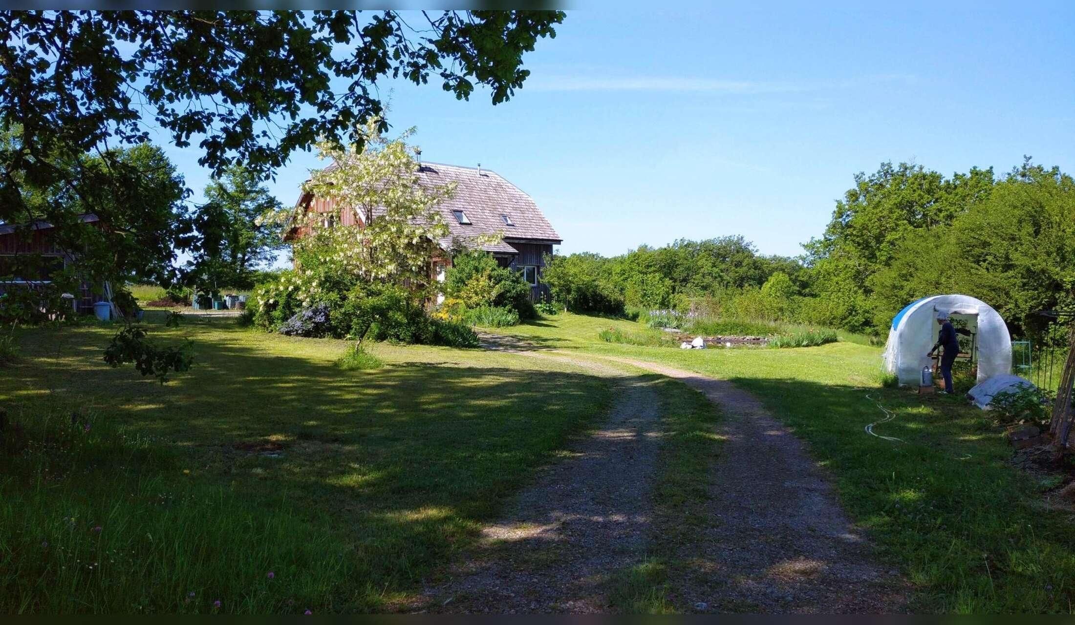 Lovely wooden house in rural south west France - Image 4