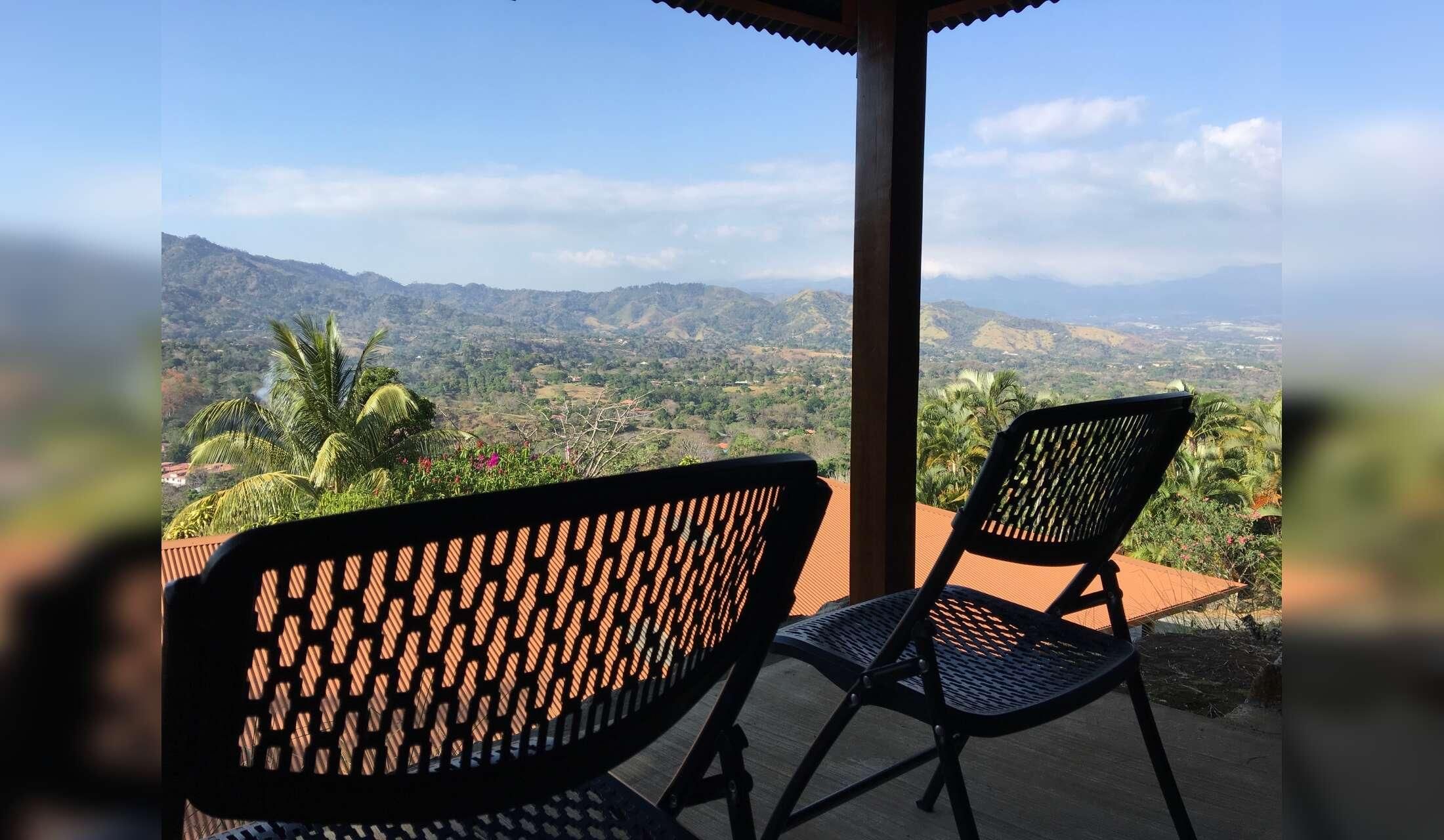 Looking for trustworthy caring and responsible single or couple to look after our house and garden in Costa Rica - Image 8