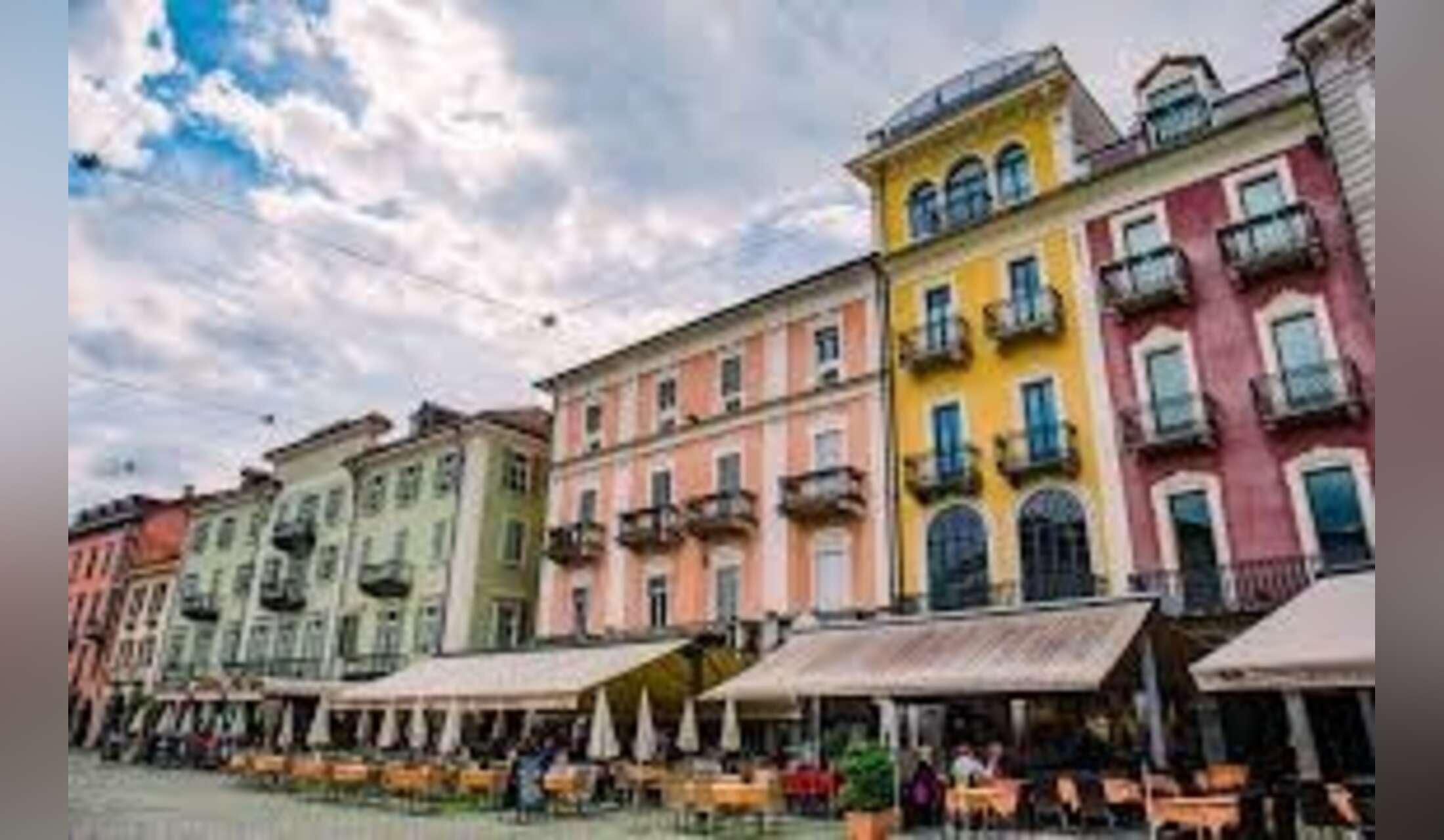 Discover the beautiful Italian-speaking Switzerland region with lovely cats Fioca & Baghera - Image 4