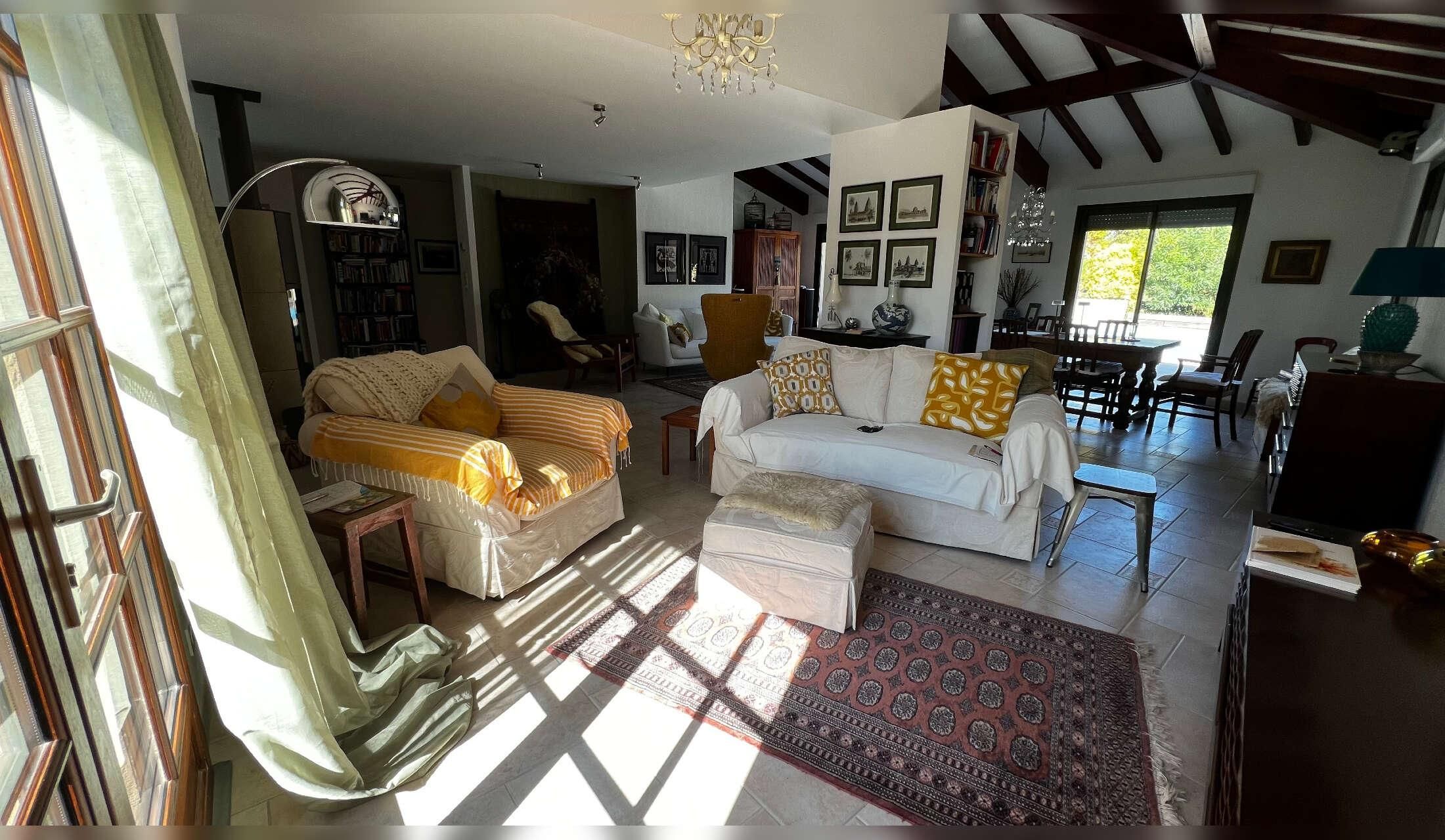 Semi-rural village home close to tranquil countryside and the Pyrenees in south west France - Image 2