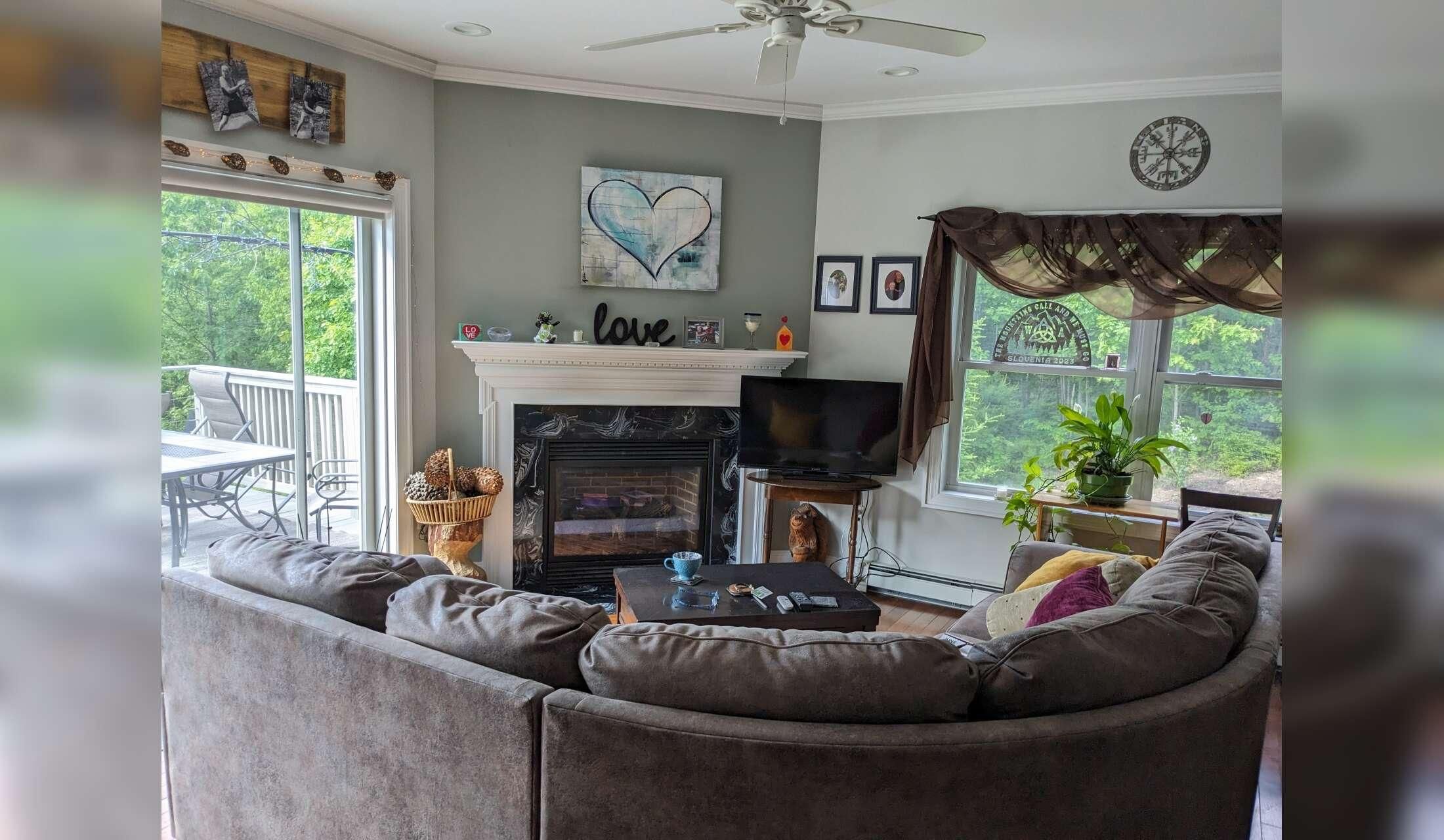 Lake Sunapee dog sitter needed! - Image 5