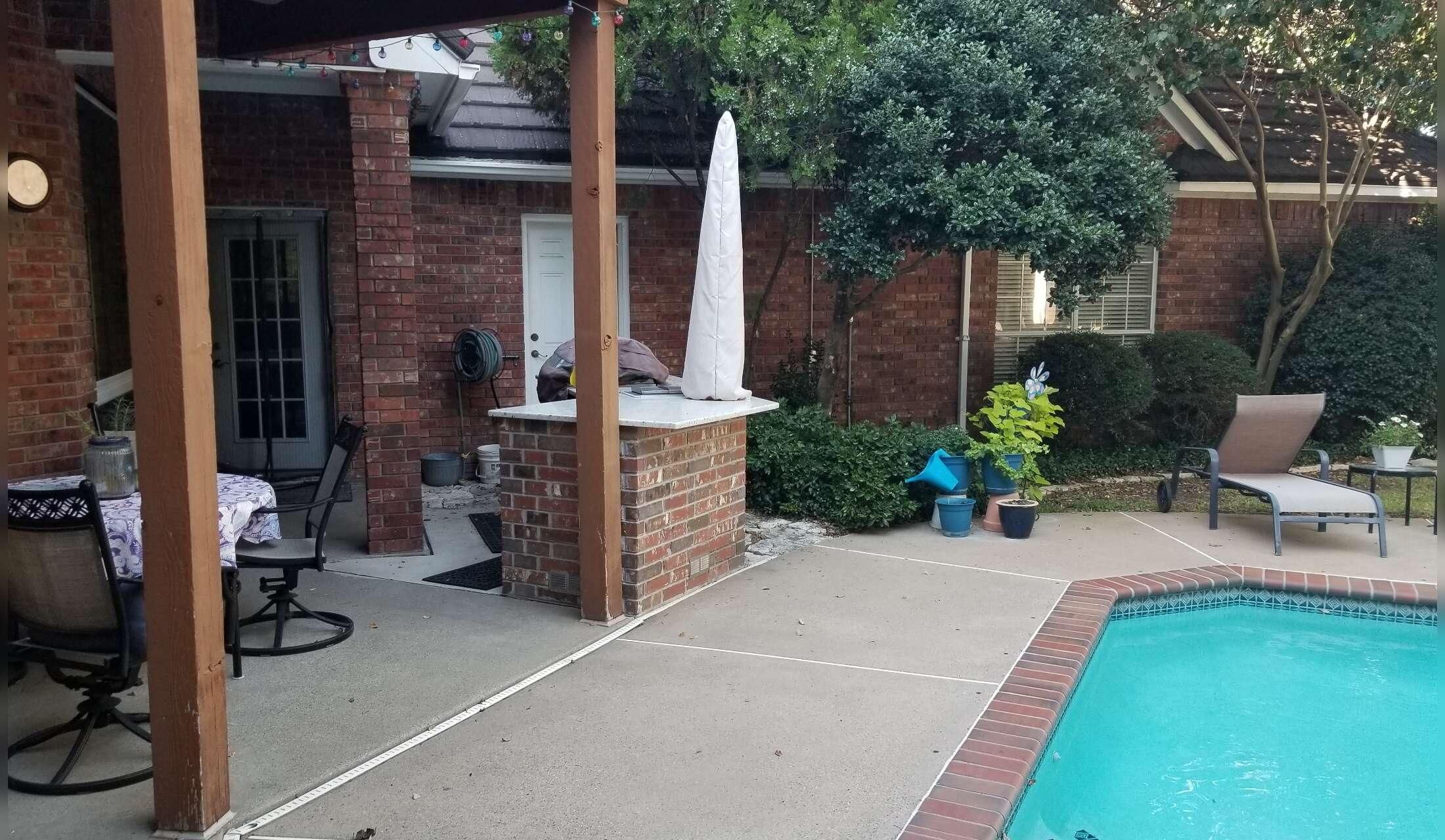 Arlington, Texas luxury home needs Dog Lover in January - Image 5
