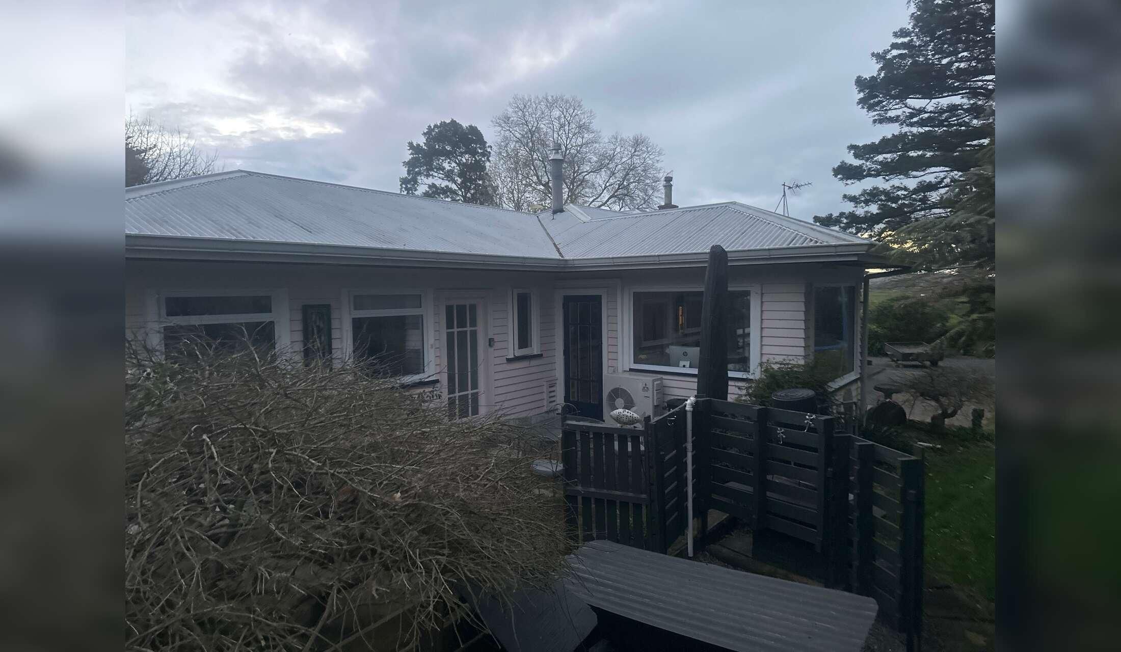 Sunningwood Homestead and garden Housesit - Image 5