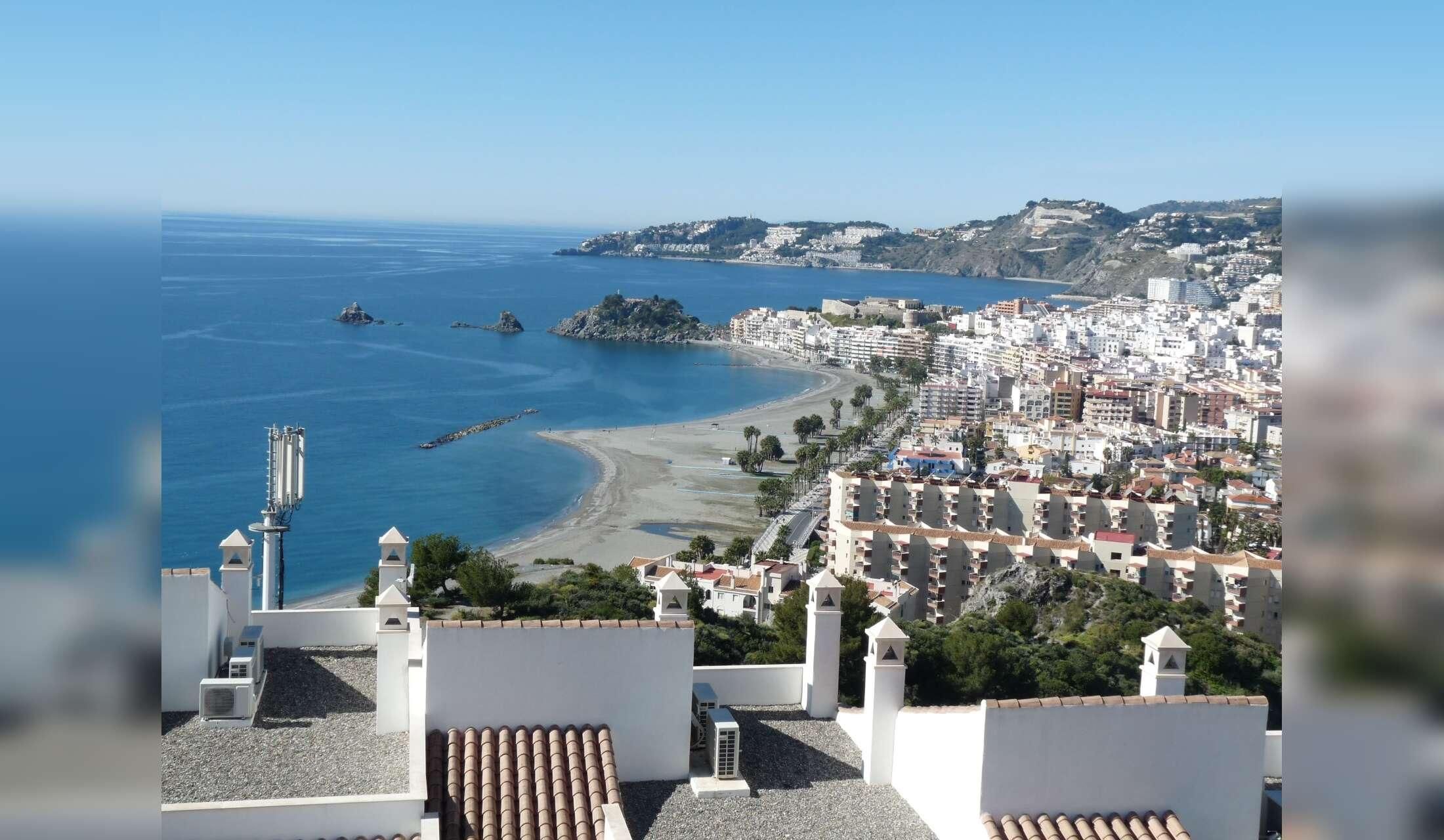 Plant Lover needed to house-sit our home in Costa Tropical, Andalucia