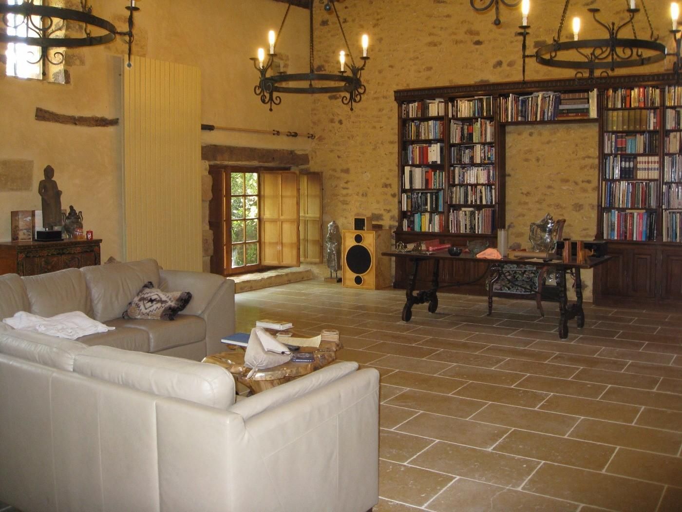 House sit in Dordogne from Sat. Aug. 29th to Thur. Oct 1st---34 days - Image 3