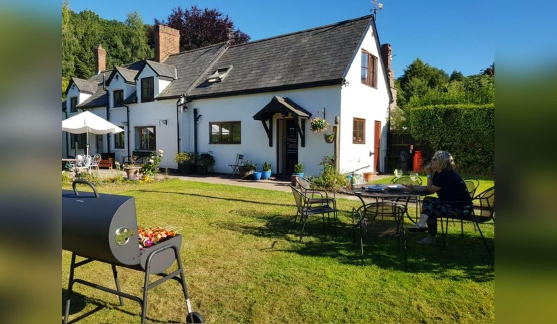 Can you help? House/Cat sitter needed urgently due to sudden illness of current sitter.Lovely house in Herefordshire  Dates - Now until 15th October