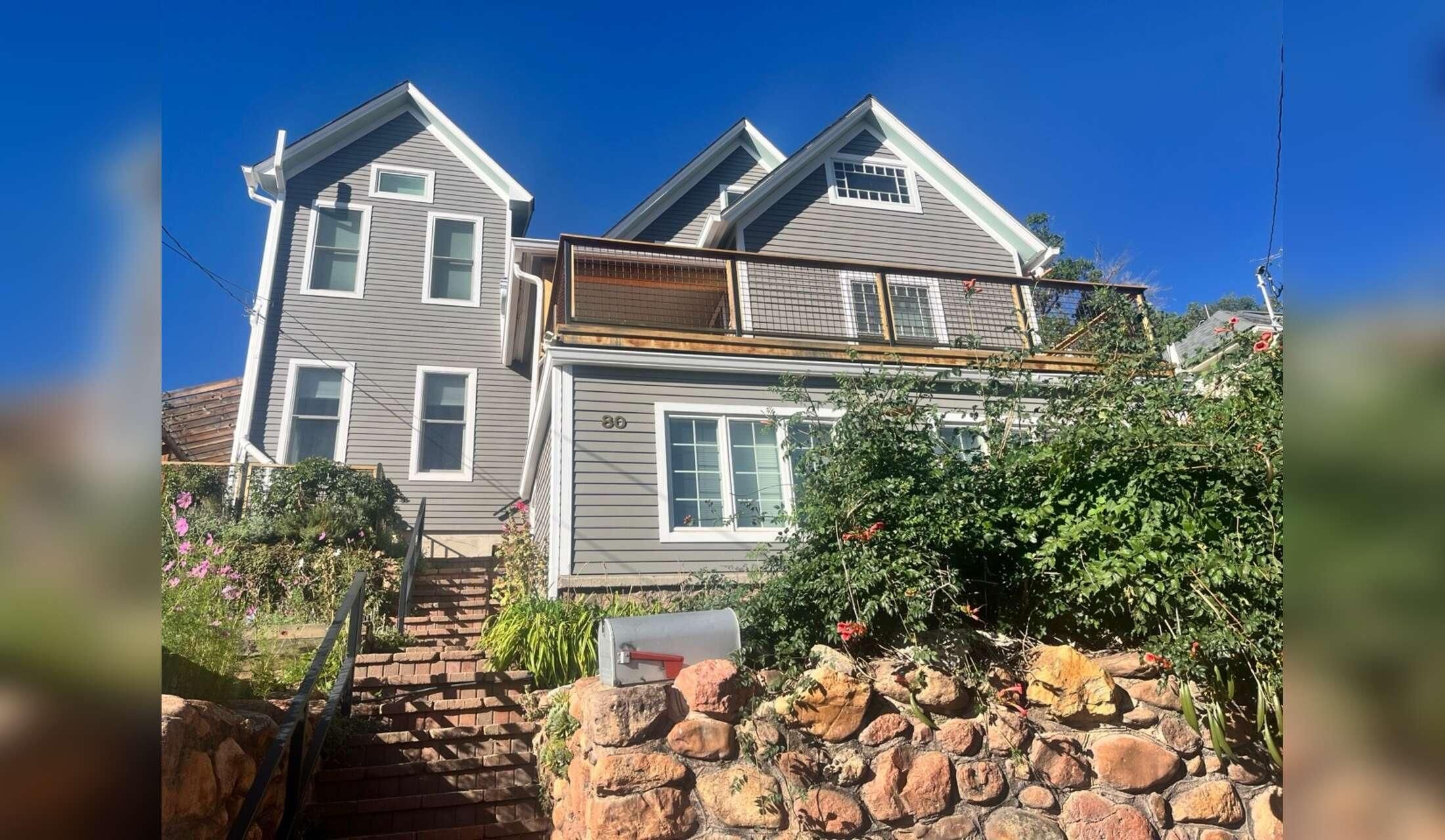House sitter for beautiful Manitou Springs, Colorado - Image 3
