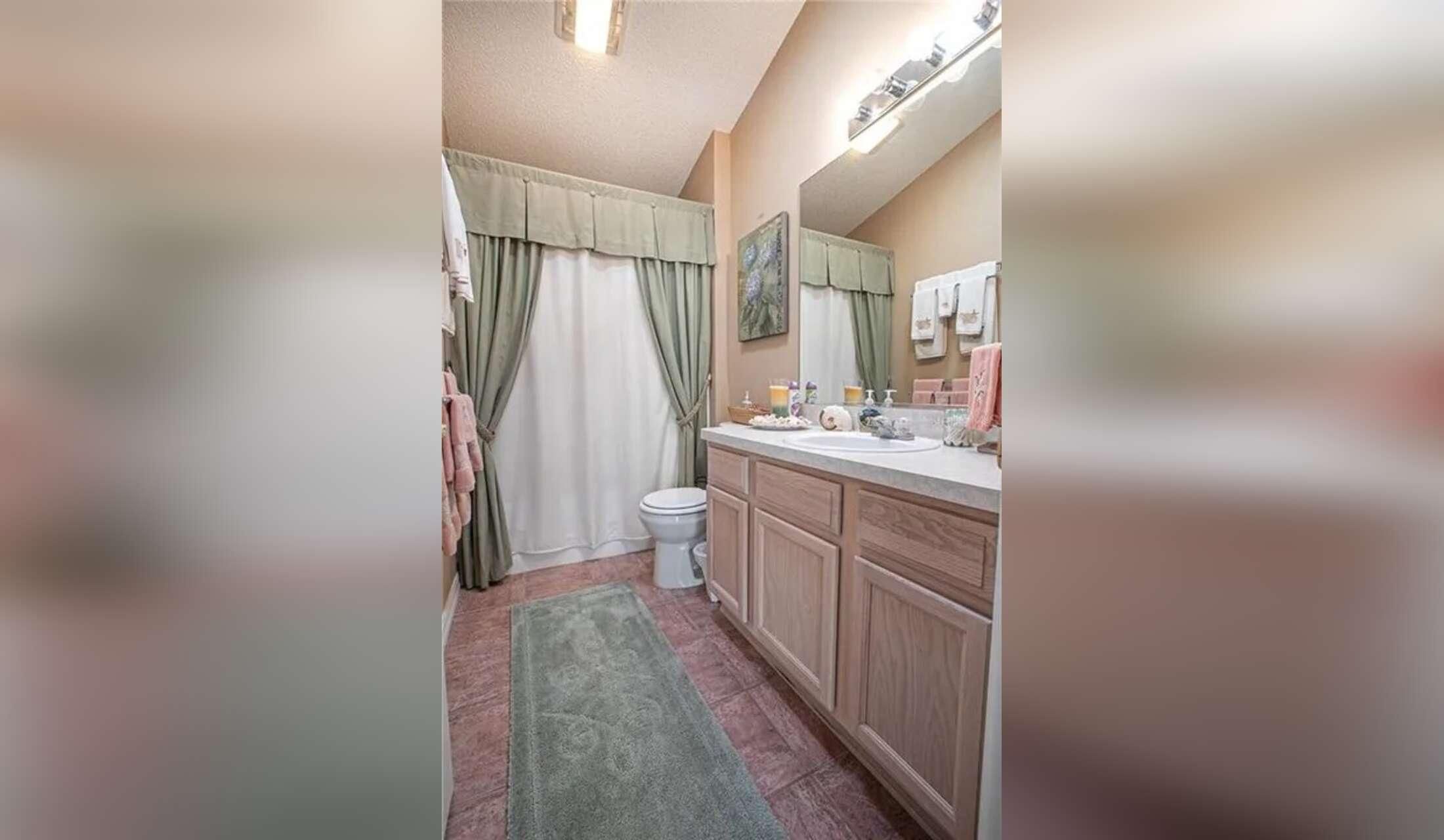 Villages Florida Golf Vacation Home - Image 3